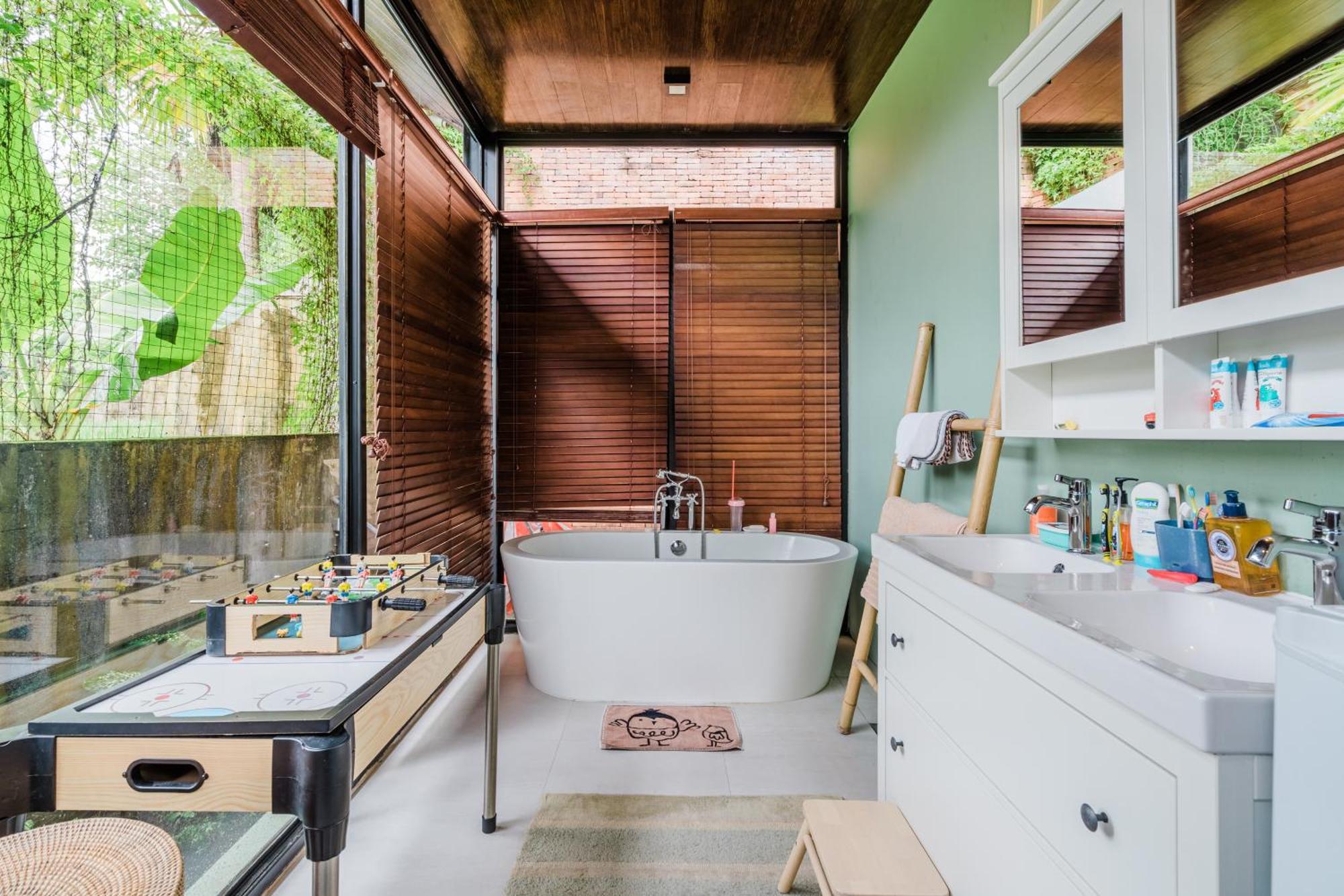 Picture - Perfect - Architects Dream Villa